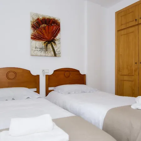 Casa Amarilla Bajo Con Jardin Piscina Parking Apartment Vera