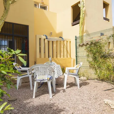 Casa Amarilla Bajo Con Jardin Piscina Parking Apartment *