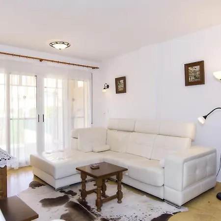 Casa Amarilla Bajo Con Jardin Piscina Parking * Vera